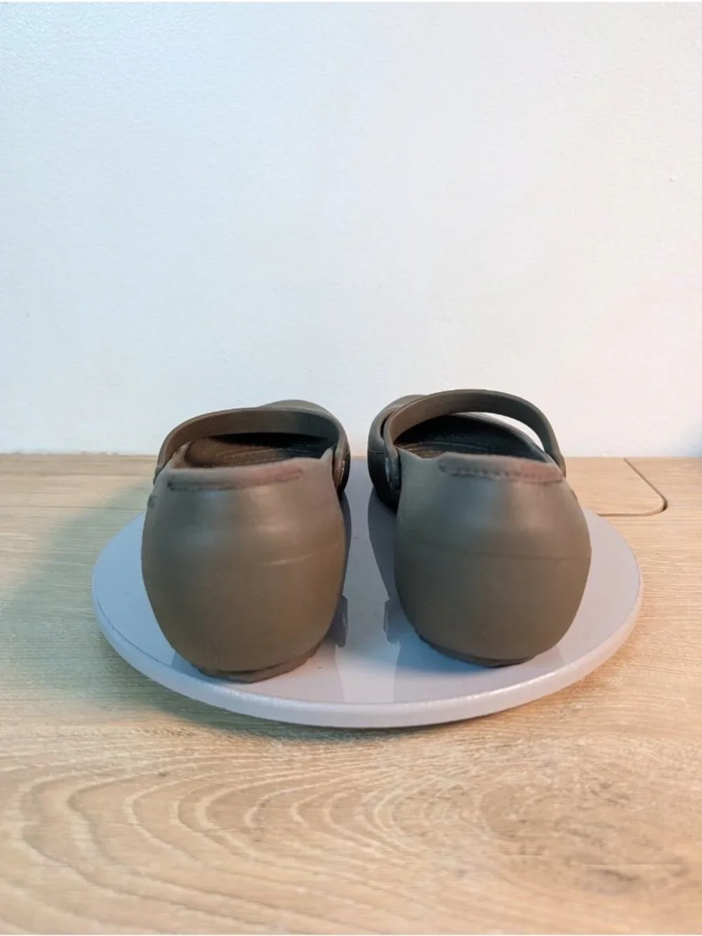 CROCS shoes are